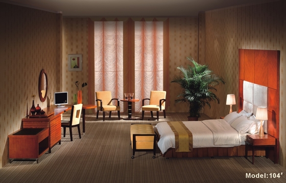 مجموعات أثاث غرفة نوم فندق Gelaimei Cherry Color مع طاولة تزيين من الخشب الصلب
